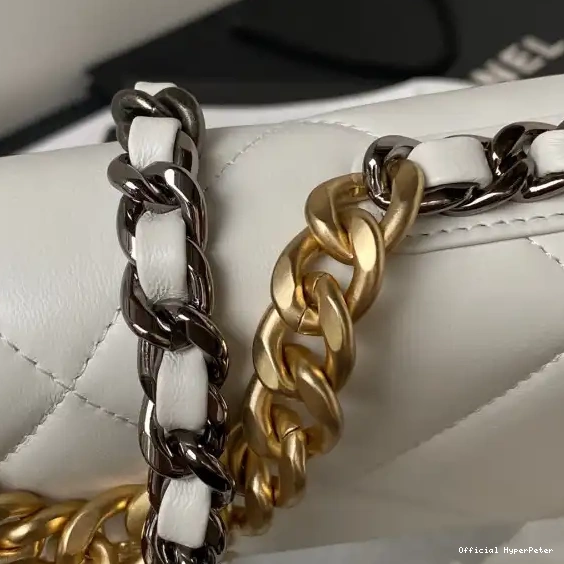 Hyper Peter CHANEL CHAIN ON WALLET 19 0621